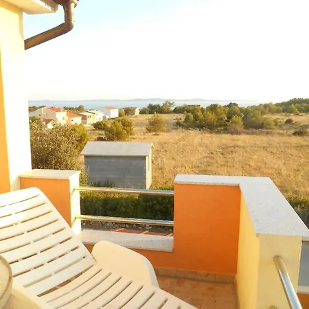 Casa Brigitte Vir