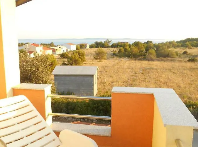Casa Brigitte Vir